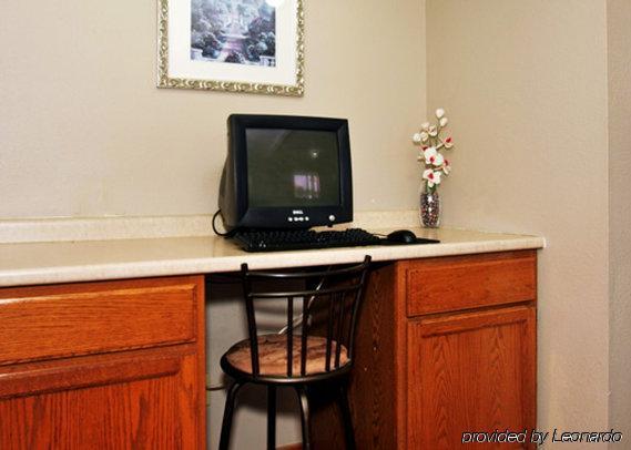 Econo Lodge Inn & Suites Dubuque Phòng bức ảnh